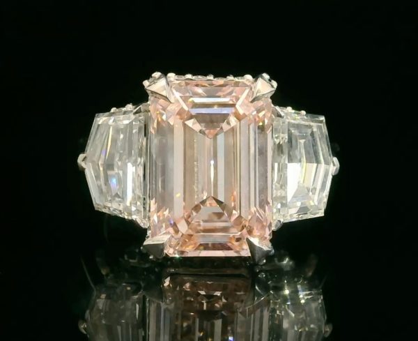 11 carat Pink Emerald cut Diamond Ring