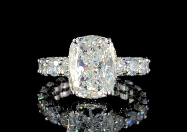 8 CT ELONGATED CUSHION CUT DIAMOND RING