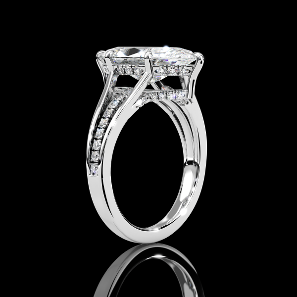 4.5 carat Split Shank Marquis cut Diamond Ring - Image 4