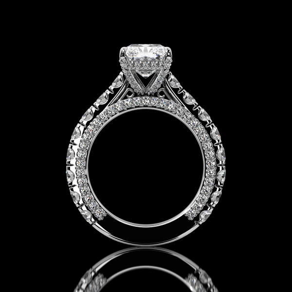 6 carat Radiant cut Diamond Ring with Round Side Stones - Image 3