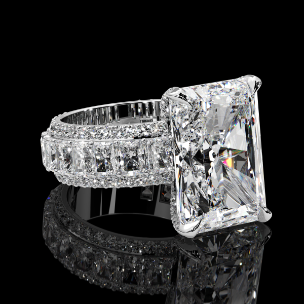 9 carat Radiant Cut Diamond Ring - Image 2